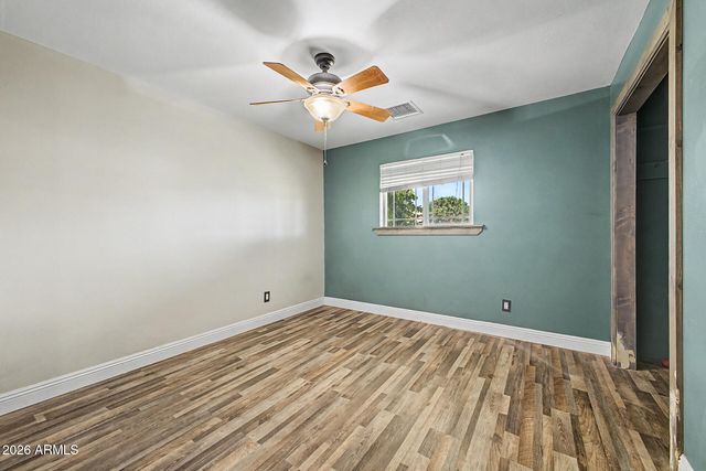 2975 E CAMPBELL Road, Gilbert, AZ 85234