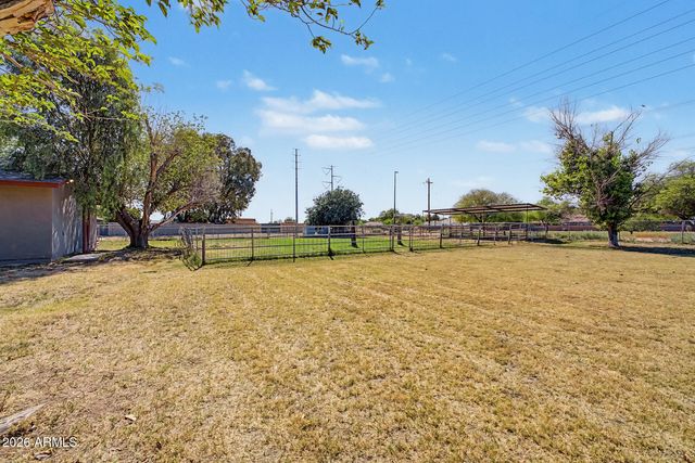 2975 E CAMPBELL Road, Gilbert, AZ 85234