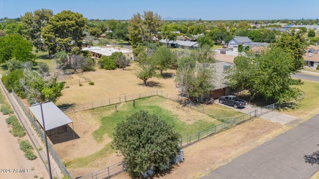 2975 E CAMPBELL Road, Gilbert, AZ 85234
