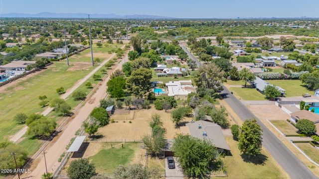 2975 E CAMPBELL Road, Gilbert, AZ 85234