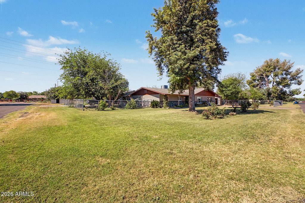 2975 E CAMPBELL Road, Gilbert, AZ 85234 — photo 5