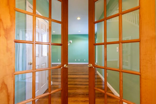 8049 W 85th Court, Crown Point, IN 46307