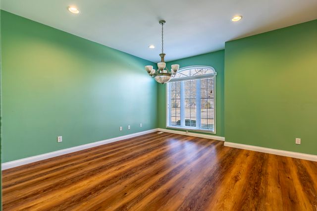 8049 W 85th Court, Crown Point, IN 46307