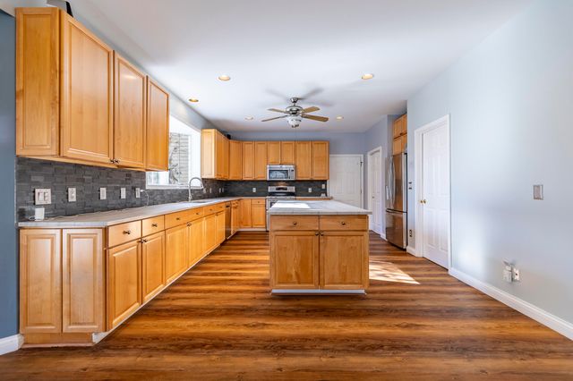 8049 W 85th Court, Crown Point, IN 46307