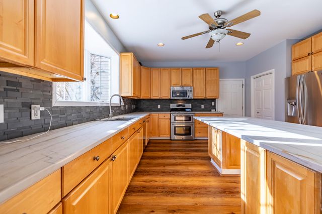 8049 W 85th Court, Crown Point, IN 46307