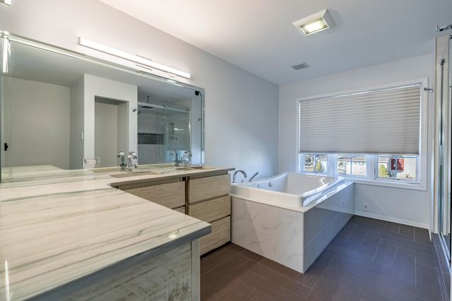 8049 W 85th Court, Crown Point, IN 46307