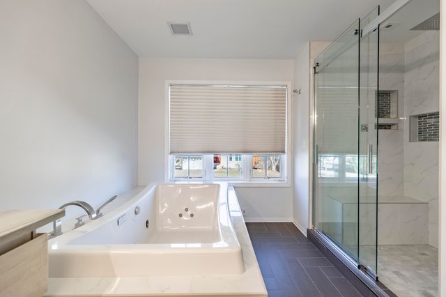 8049 W 85th Court, Crown Point, IN 46307