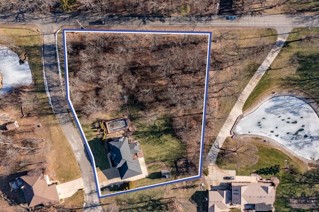 8049 W 85th Court, Crown Point, IN 46307