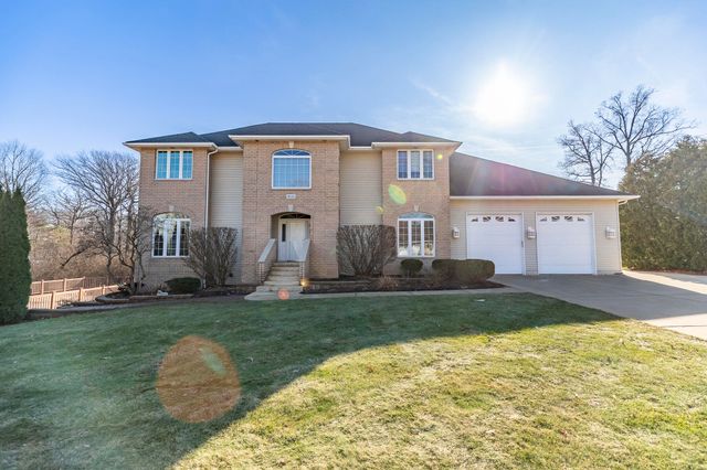 8049 W 85th Court, Crown Point, IN 46307