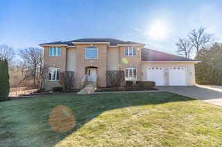 8049 W 85th Court, Crown Point, IN 46307