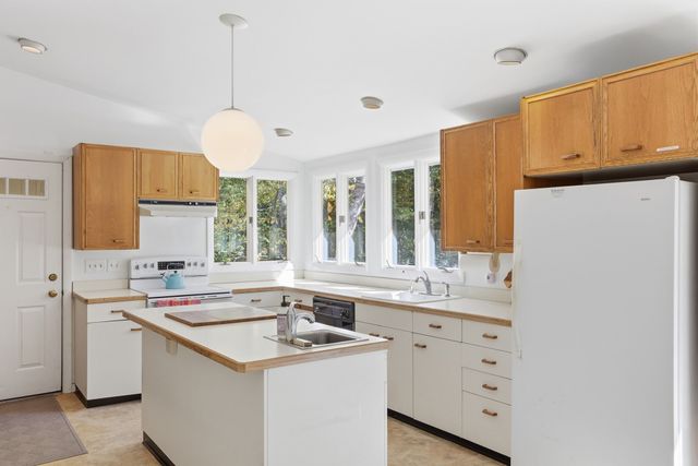 148 Rutland Street, Carlisle, MA 01741