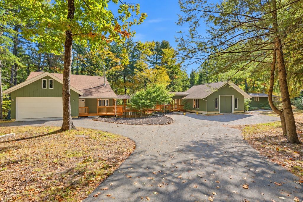 148 Rutland Street, Carlisle, MA 01741