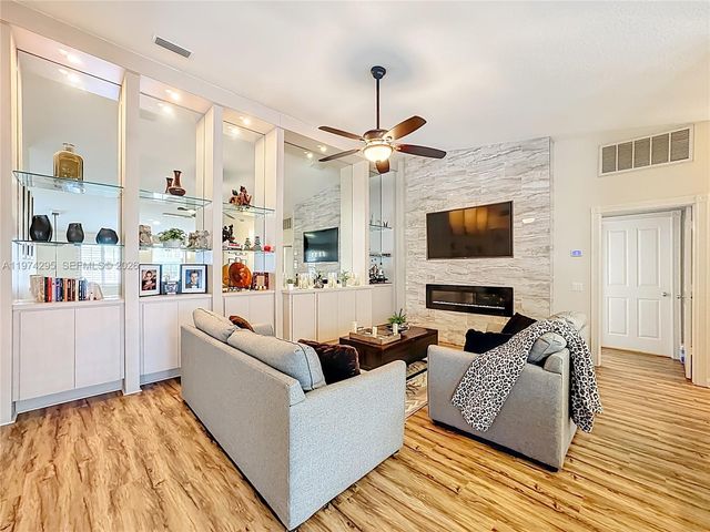 1529 NW Amherst Dr A, Port St. Lucie, FL 34986