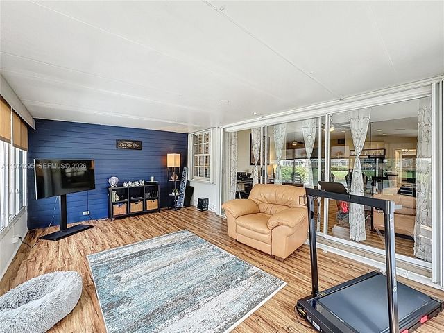 1529 NW Amherst Dr A, Port St. Lucie, FL 34986