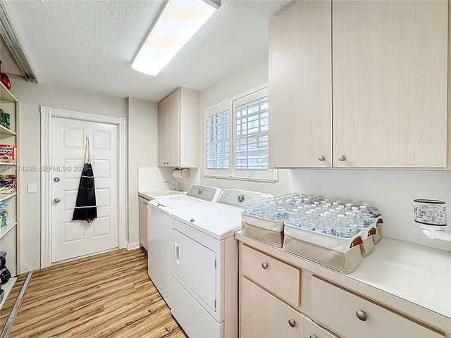 1529 NW Amherst Dr A, Port St. Lucie, FL 34986