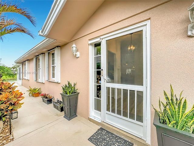 1529 NW Amherst Dr A, Port St. Lucie, FL 34986