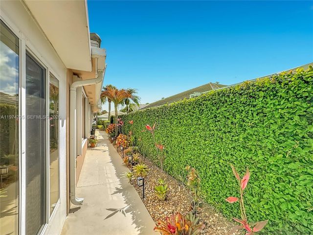 1529 NW Amherst Dr A, Port St. Lucie, FL 34986