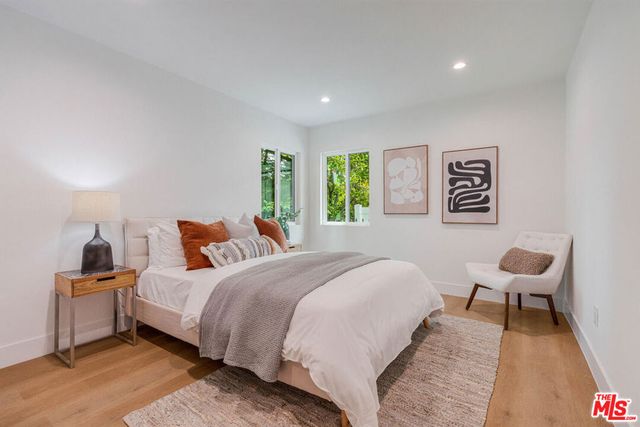 6615 Orion Avenue, Van Nuys, CA 91406