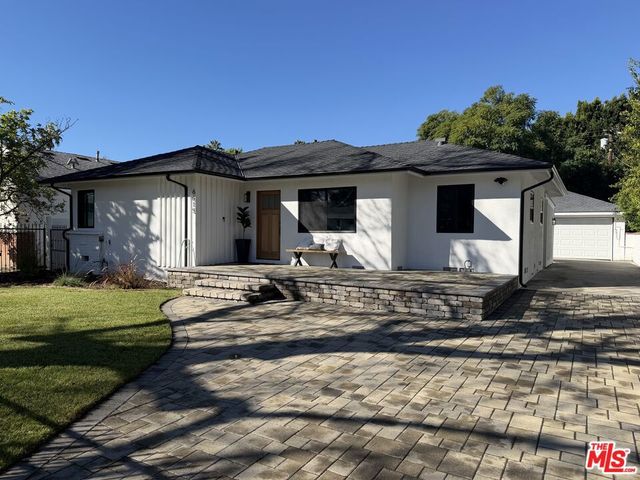 6615 Orion Avenue, Van Nuys, CA 91406