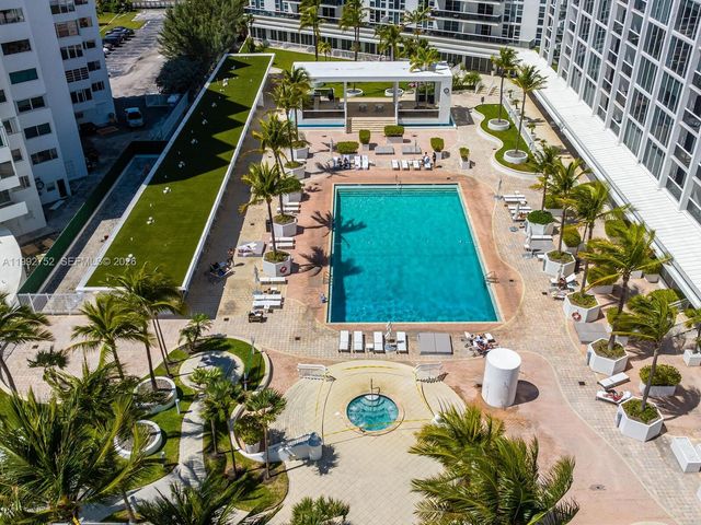 10275 Collins Ave 1107, Bal Harbour, FL 33154