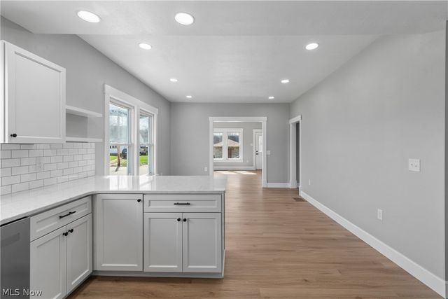 42 Ohio Street SW, Navarre, OH 44662