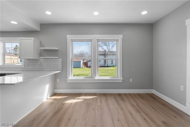 42 Ohio Street SW, Navarre, OH 44662