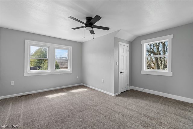 42 Ohio Street SW, Navarre, OH 44662