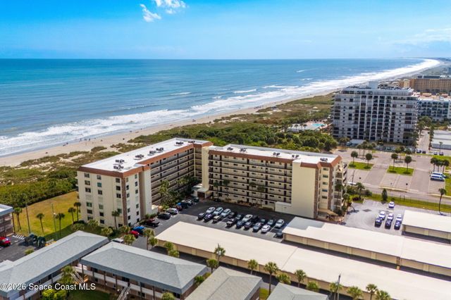 3060 N Atlantic Avenue 209, Cocoa Beach, FL 32931
