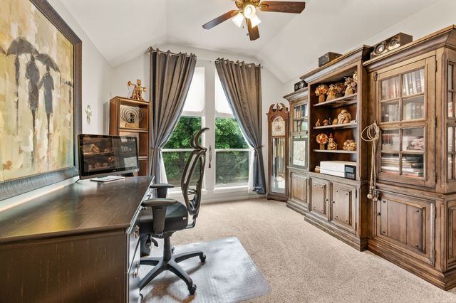 3036 Creekview Drive, Grapevine, TX 76051