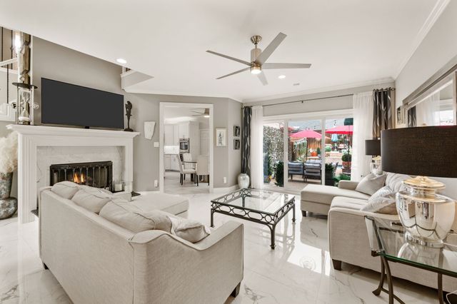 3036 Creekview Drive, Grapevine, TX 76051