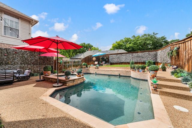 3036 Creekview Drive, Grapevine, TX 76051