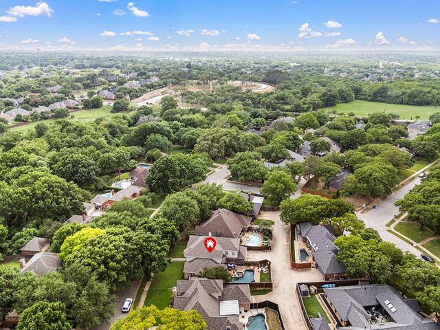 3036 Creekview Drive, Grapevine, TX 76051