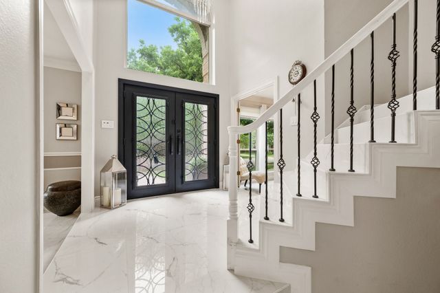 3036 Creekview Drive, Grapevine, TX 76051