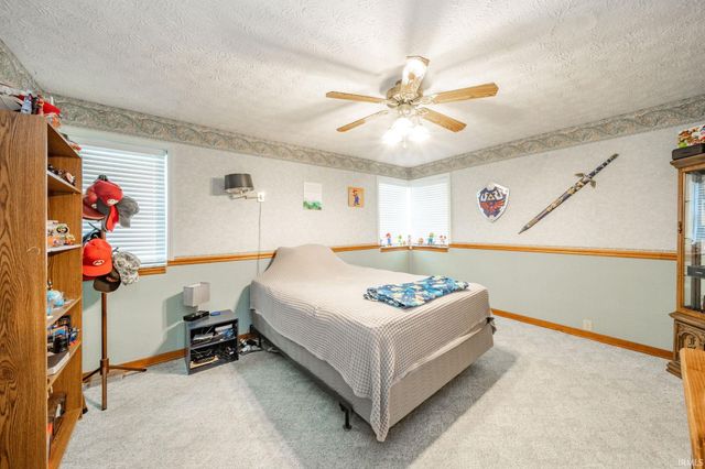 8644 S Addison Avenue, Knightstown, IN 46148