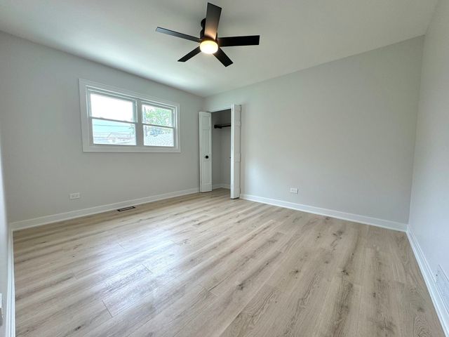 9055 Fairway Drive, Orland Park, IL 60462