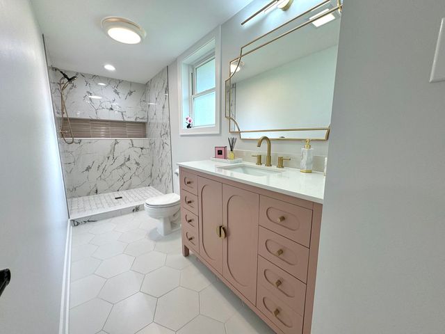 9055 Fairway Drive, Orland Park, IL 60462