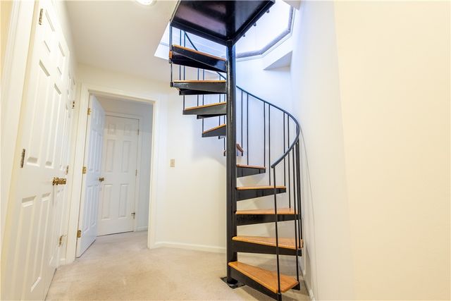 3524 West Shore Road 215, Warwick, RI 02886