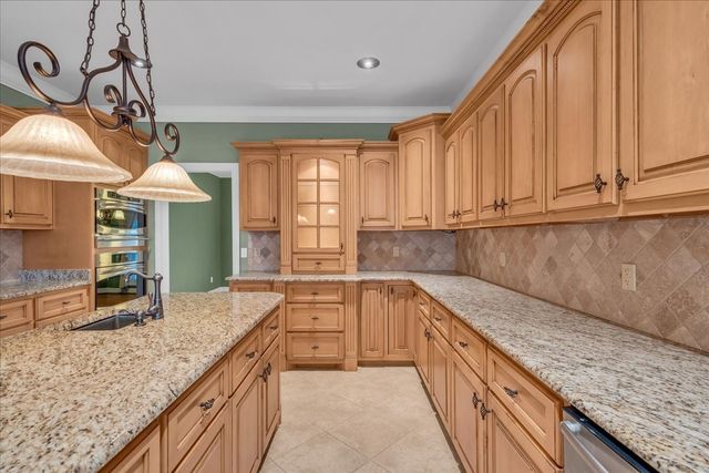 1309 Hills Chapel Rd, Manchester, TN 37355