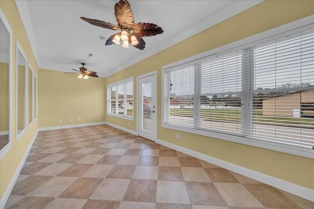 1309 Hills Chapel Rd, Manchester, TN 37355