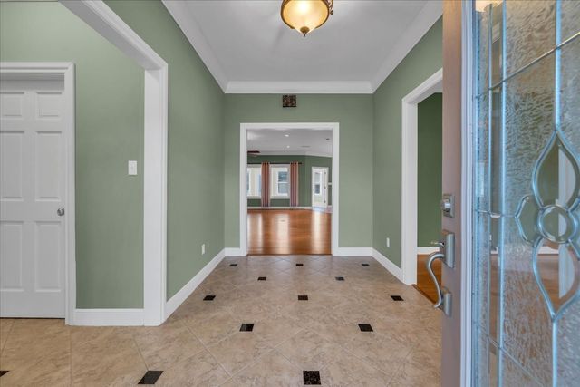 1309 Hills Chapel Rd, Manchester, TN 37355