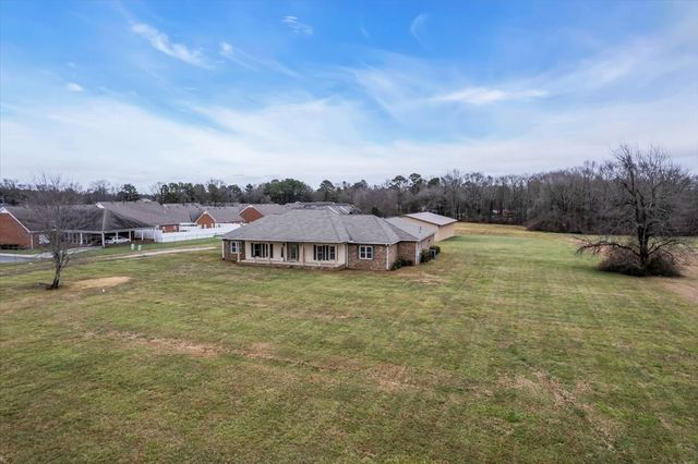 1309 Hills Chapel Rd, Manchester, TN 37355