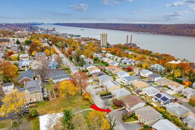 183 Hudson Terrace, Yonkers, NY 10701