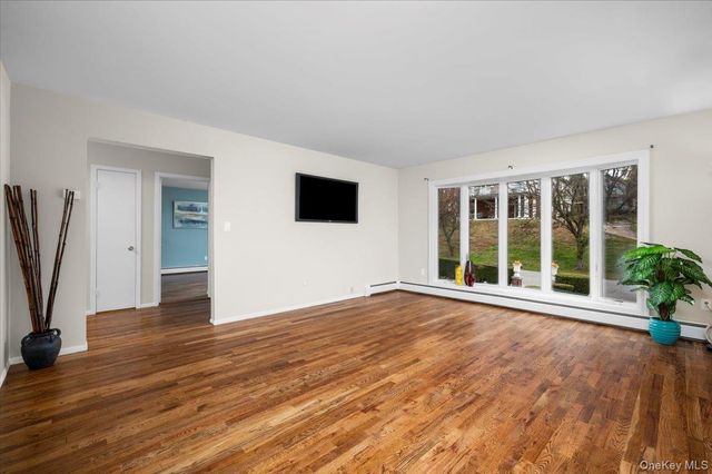 183 Hudson Terrace, Yonkers, NY 10701