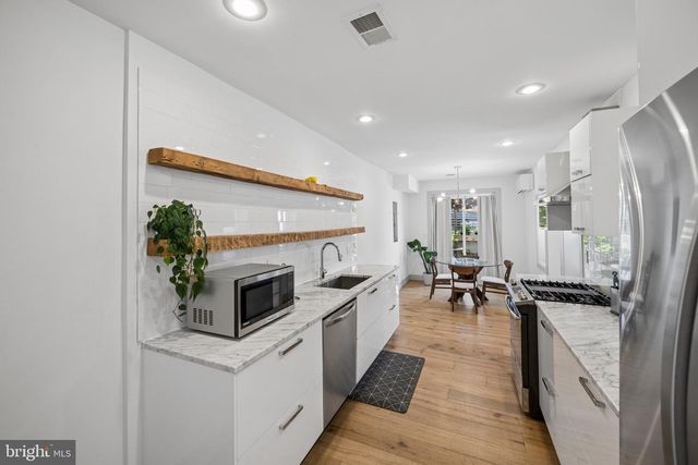 514 S DALLAS ST, Baltimore, MD 21231