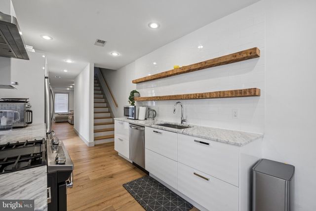 514 S DALLAS ST, Baltimore, MD 21231
