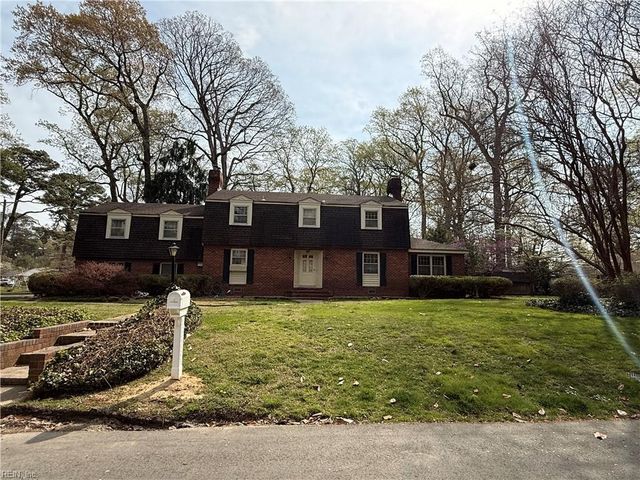 1613 Stokes CT, Virginia Beach, VA 23455