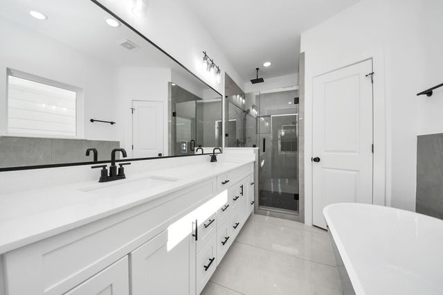 4806 Cochran Street, Houston, TX 77009