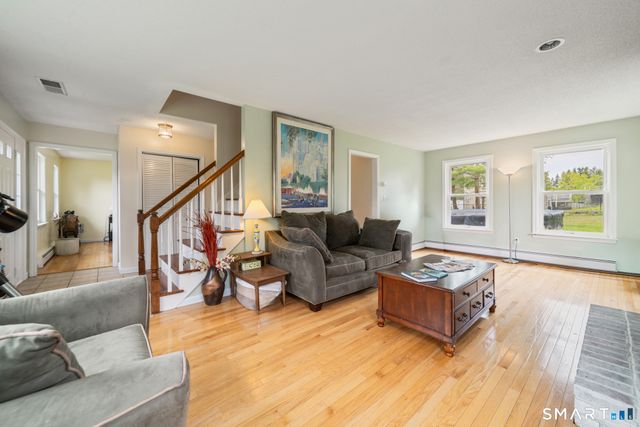 6 Treble Road, Bristol, CT 06010