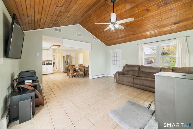 6 Treble Road, Bristol, CT 06010