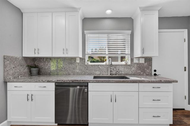 2593 Starbuck Rd, Rescue, CA 95672
